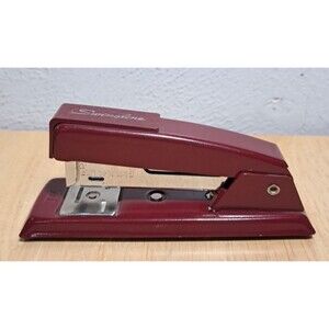 Vintage Swingline 711 Maroon Stapler USA 5.25 inches